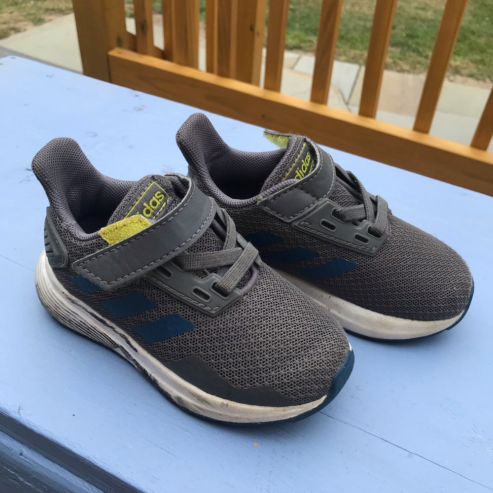 Adidas toddler sneakers